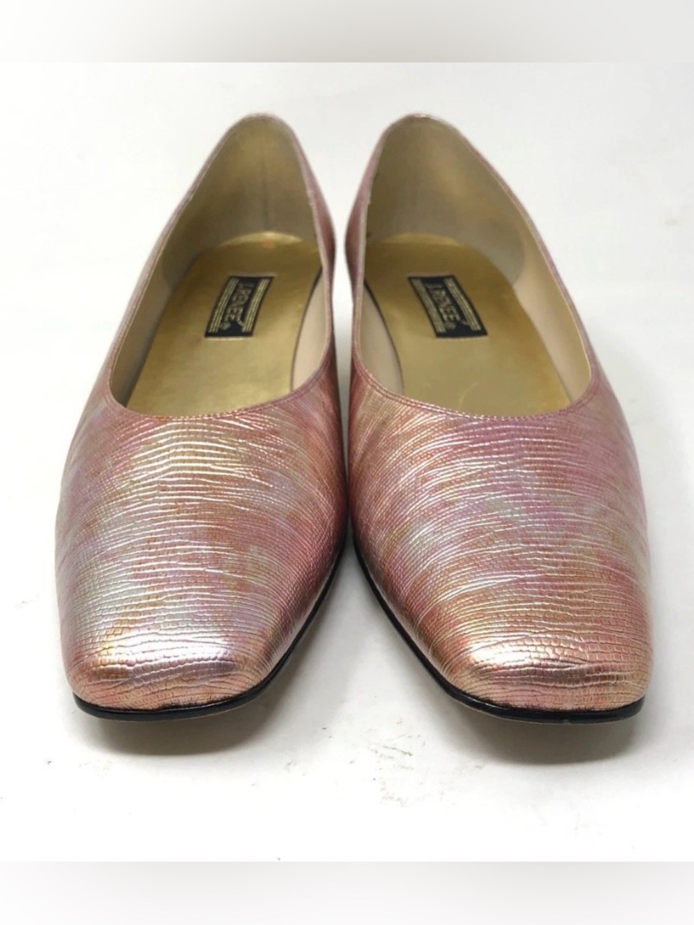 Beautiful Vintage Metallic Pink Heels with Gold Accents ~ Women’s 12 M - Picture 2 of 10